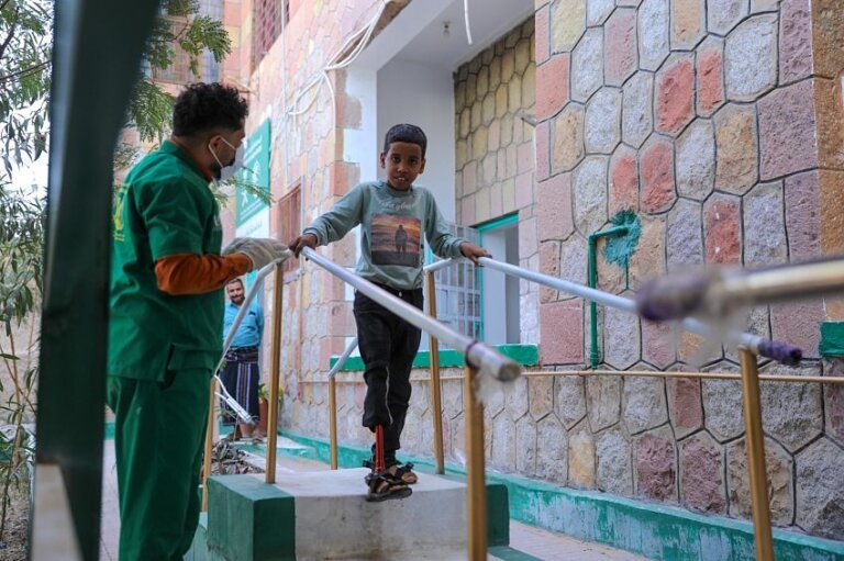 Taiz Prosthetics and Rehabilitation Center Assists 674 Beneficiaries in February