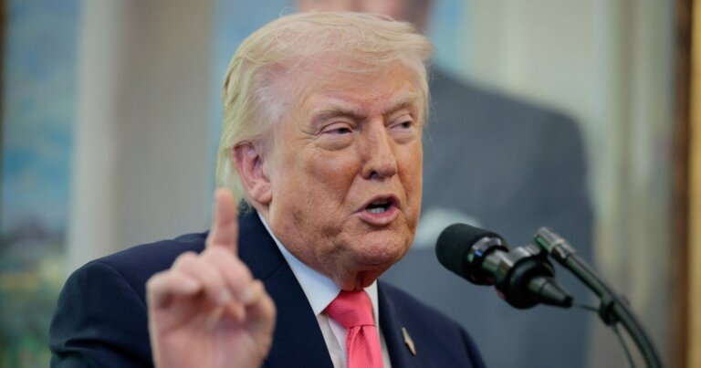 Trump Maintains Assertions of Engaging 'The Right People' in Iran Negotiations