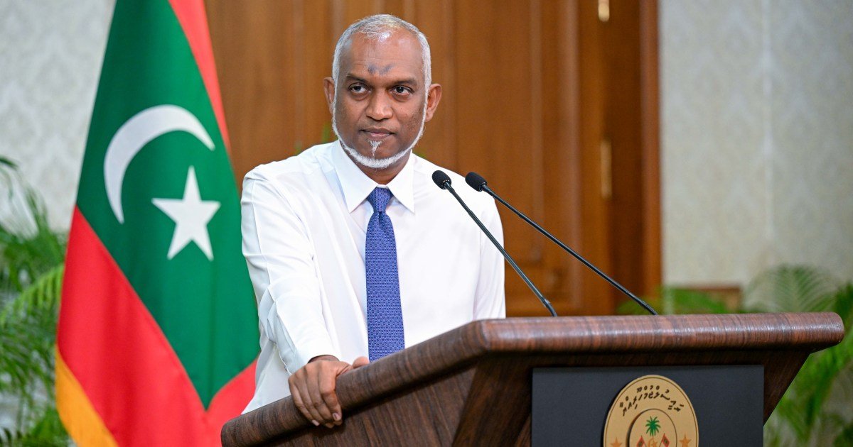 Maldives Police Conduct Raid on News Outlet Following Allegations of Presidential Affair