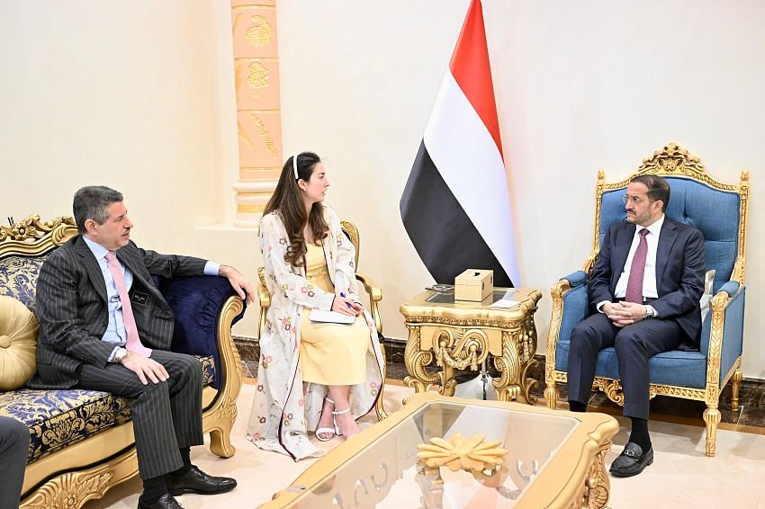 Othman Mujalli, Member of the Presidential Leadership Council, Engages with U.S. Ambassador