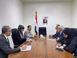 Vice Foreign Minister Engages with ICRC Mission Head in Aden as Term Concludes