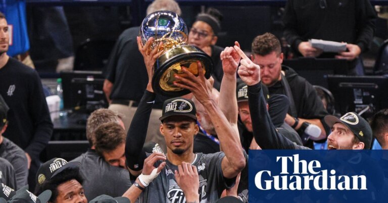 Spurs beat reigning champions Thunder in Game 7 to set up NBA finals date with Knicks