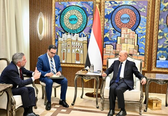 Disarming militias is essential for lasting peace, says President al-Alimi.