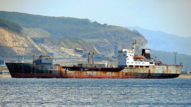 Shipping tankers face Houthi threats against use of Saudi ports on Red Sea.