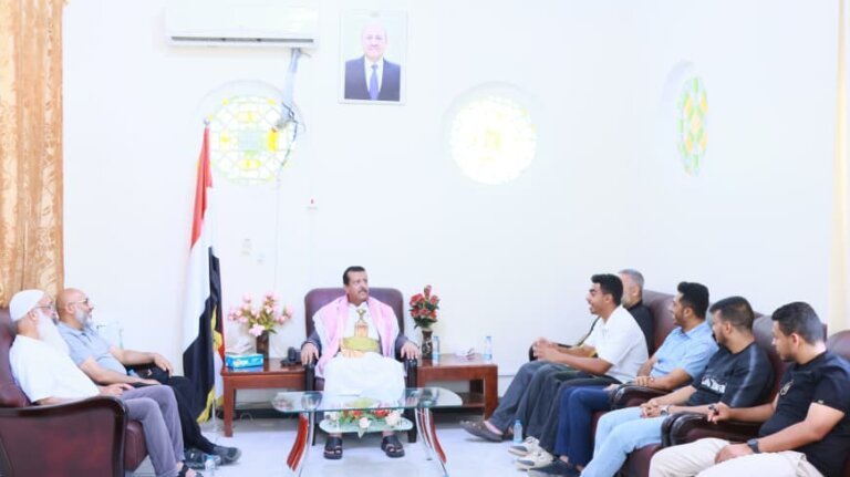 Discussions on expanding humanitarian aid take place between UK charity and Marib official