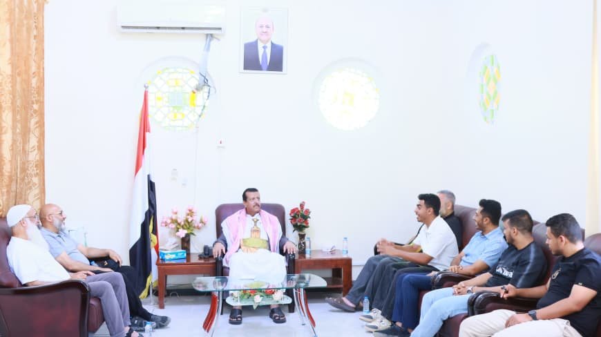 Discussions on expanding humanitarian aid take place between UK charity and Marib official