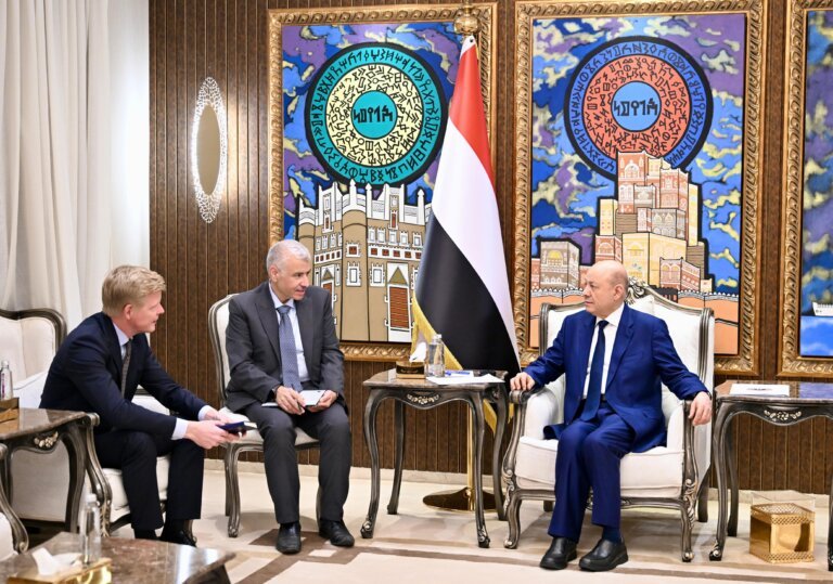 Efforts to revive the Yemen peace process were discussed by UN Envoy and President al-Alim