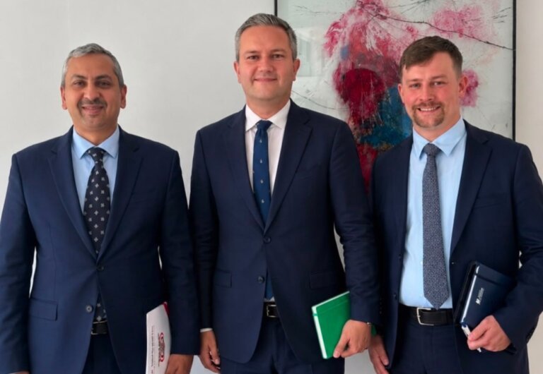 Yemen's ambassador to Germany Louay al-Eryani standing with officials after talks in Berlin on Houthi threats to Red Sea shipping.