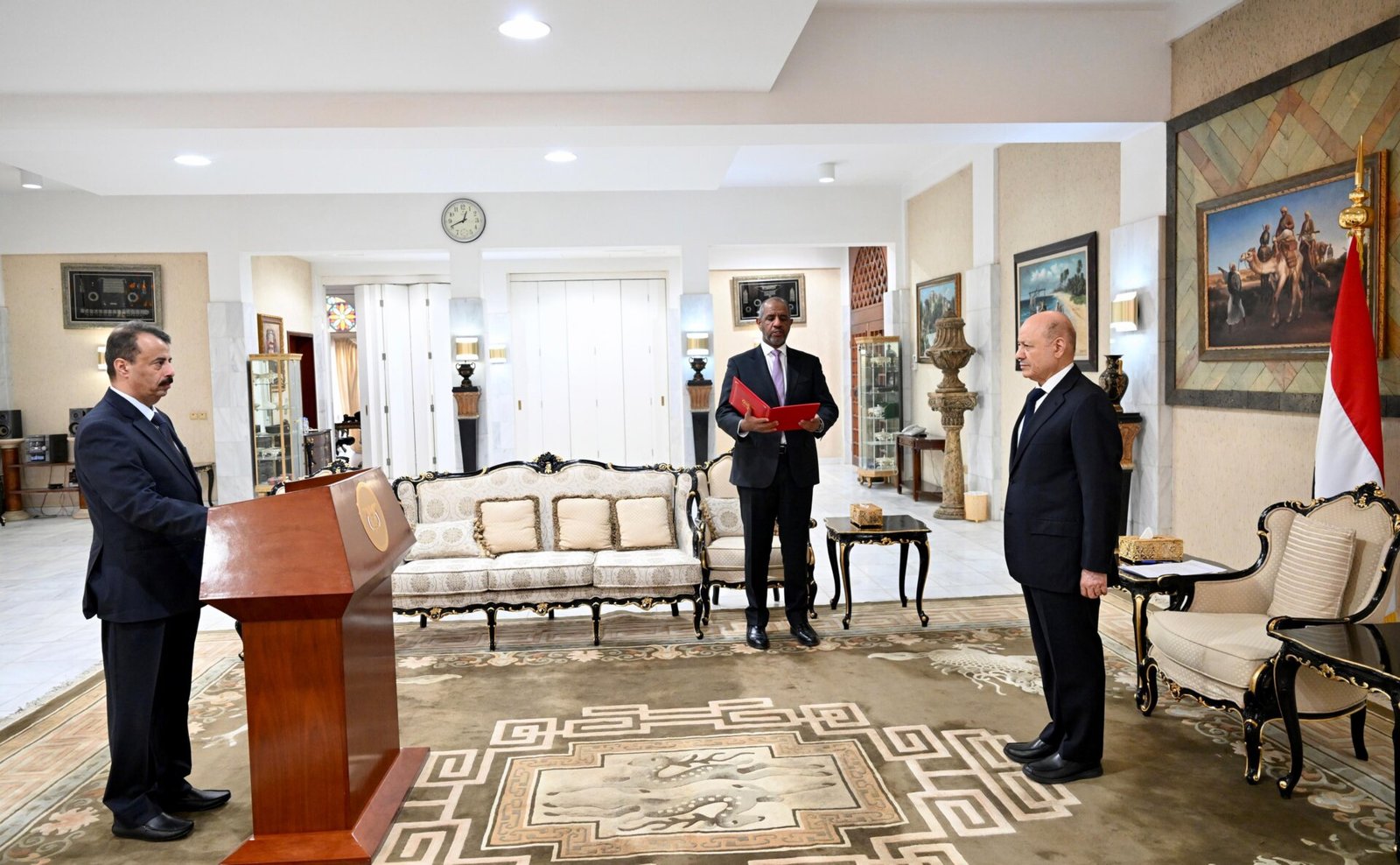 News photograph published with the report: Turki Bin Qumsha Takes Oath as Saada Governor Before President al-Alimi in Riyadh