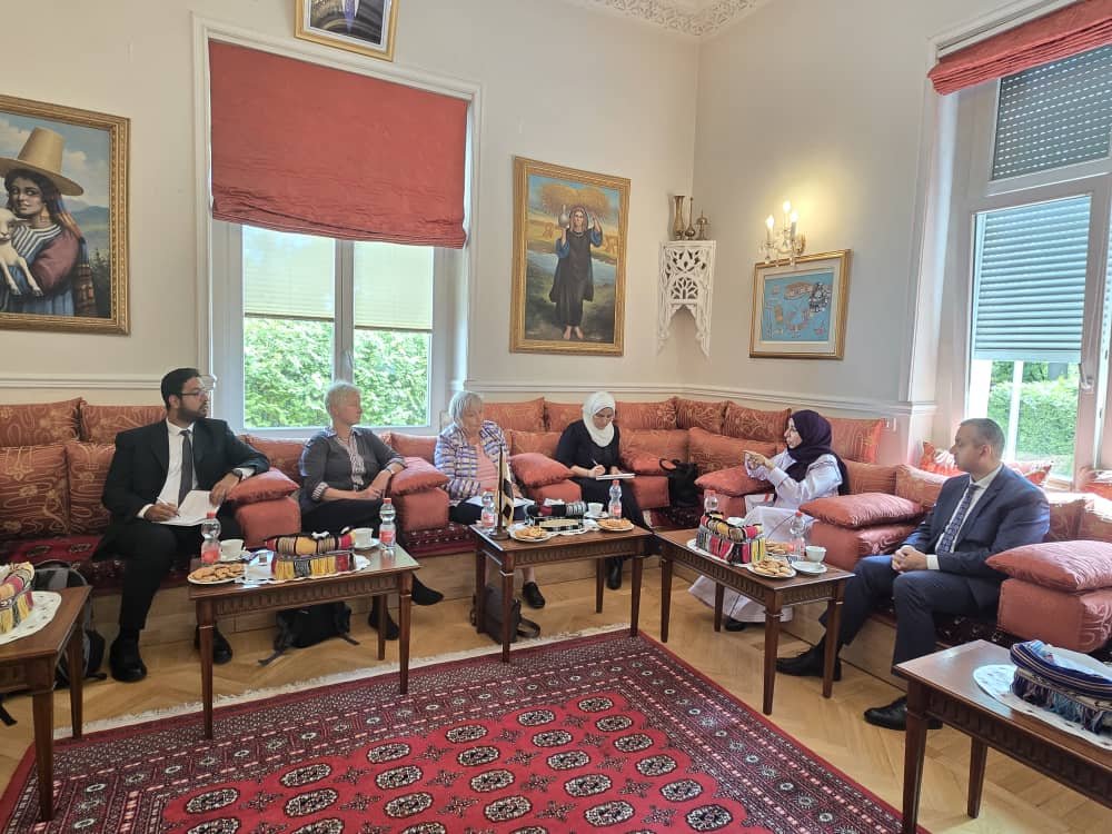 Leadership of the German-Yemeni Association Meets with Planning Minister to Enhance Cultur