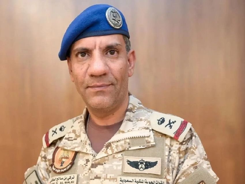 Saudi-led coalition spokesman Maj. Gen. Turki al-Malki in military uniform