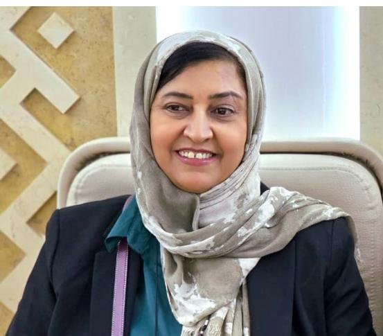 Portrait of Belqis Abu Asbu, identified by Saba as a deputy chairwoman of Yemen Consultation and Reconciliation Commission